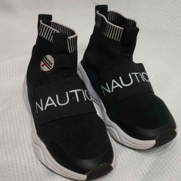 Boy's Size 8 Toddler Nautica Silas Sock Sneakers, Excellent Condition - Picture 7 of 7